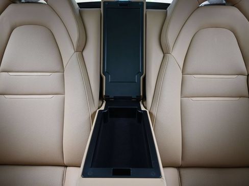 Certified 2021 Porsche Panamera Turbo S AWD/4WD image 23
