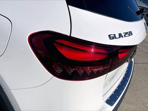 Used 2025 Mercedes-Benz GLA 250 image 28