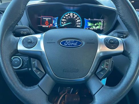 Used 2017 Ford C-MAX SE image 10