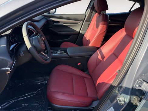 New 2026 MAZDA MAZDA3 Carbon image 10