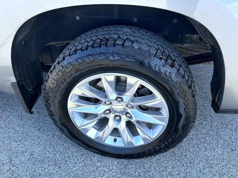 Certified 2019 Chevrolet Silverado 1500 LTZ w/ LTZ Plus Package image 22