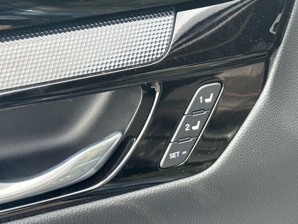 Used 2026 Honda CR-V Sport Touring image 27