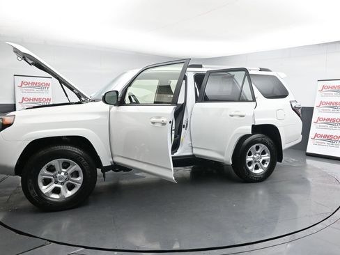 Used 2024 Toyota 4Runner SR5 image 42