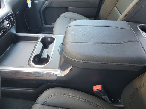 New 2026 Chevrolet Silverado 3500 LTZ w/ LTZ Convenience Package AWD/4WD image 29