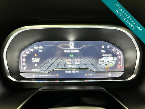 Used 2023 GMC Yukon AT4 w/ AT4 Premium Package AWD/4WD image 30