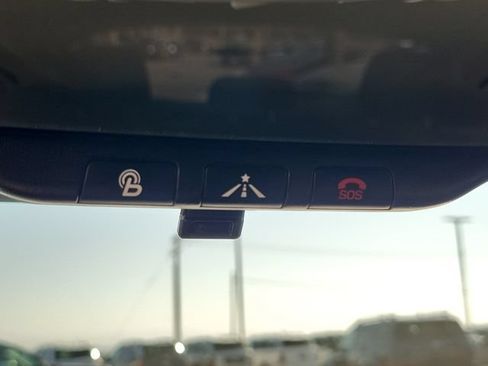 Used 2022 Hyundai Kona SEL w/ Cargo Package AWD/4WD image 18