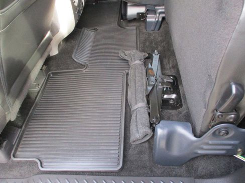 Used 2013 Ford F150 FX4 w/ Luxury Equipment Group image 37