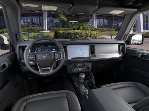 New 2026 Ford Bronco Outer Banks w/ Sasquatch Package AWD/4WD image 10
