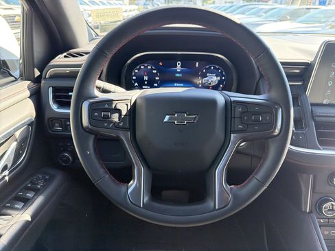 Used 2023 Chevrolet Suburban RST w/ Luxury Package AWD/4WD image 18