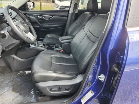 Used 2020 Nissan Rogue SL image 26