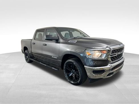 Used 2024 RAM 1500 Big Horn AWD/4WD image 8