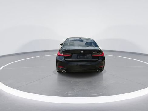 Used 2024 BMW 330i Sedan w/ Premium Package RWD image 9