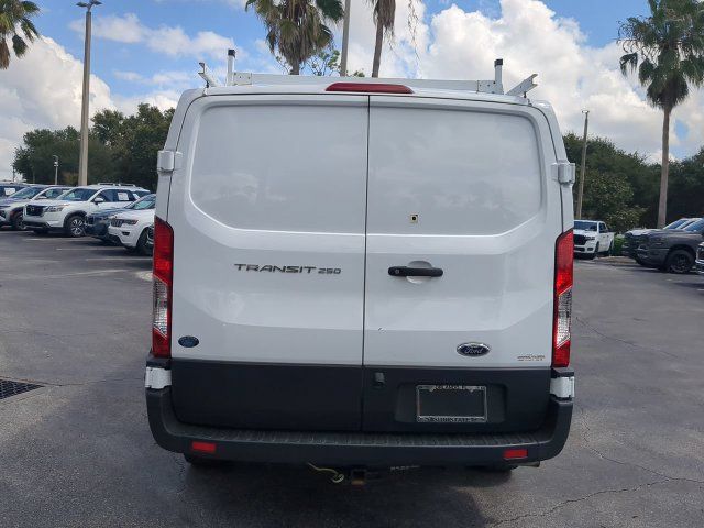 Used 2023 Ford Transit 250 Low Roof w/ Load Area Protection Package RWD image 6