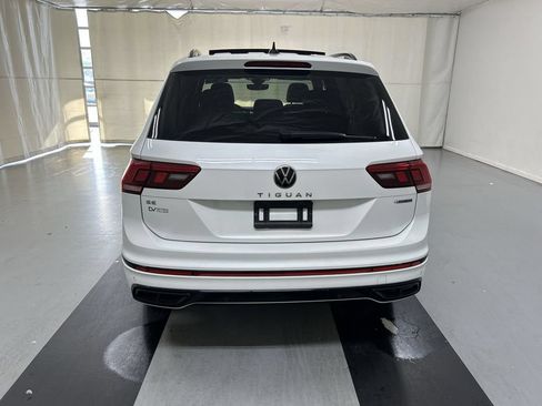 Certified 2022 Volkswagen Tiguan SE R-Line AWD/4WD image 21
