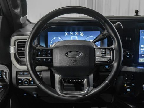 Used 2024 Ford F350 Platinum w/ FX4 Off-Road Package image 15