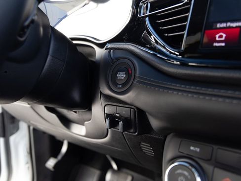 Used 2022 Dodge Durango GT w/ GT Premium Group image 27