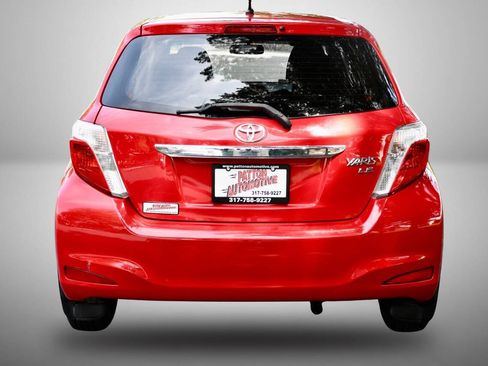 Used 2013 Toyota Yaris LE FWD image 6