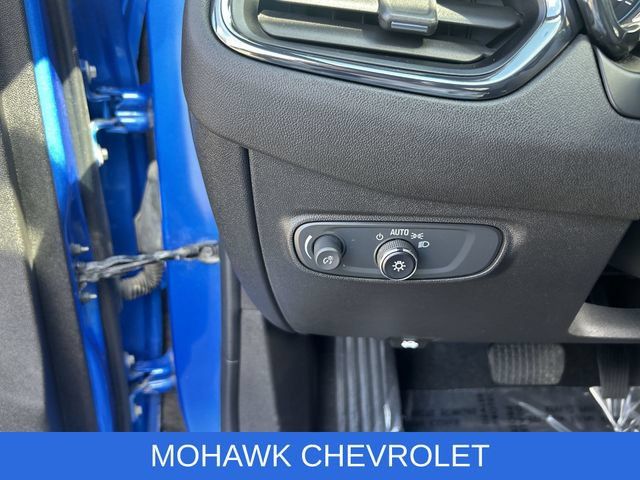 Used 2024 Chevrolet Equinox RS AWD/4WD image 18