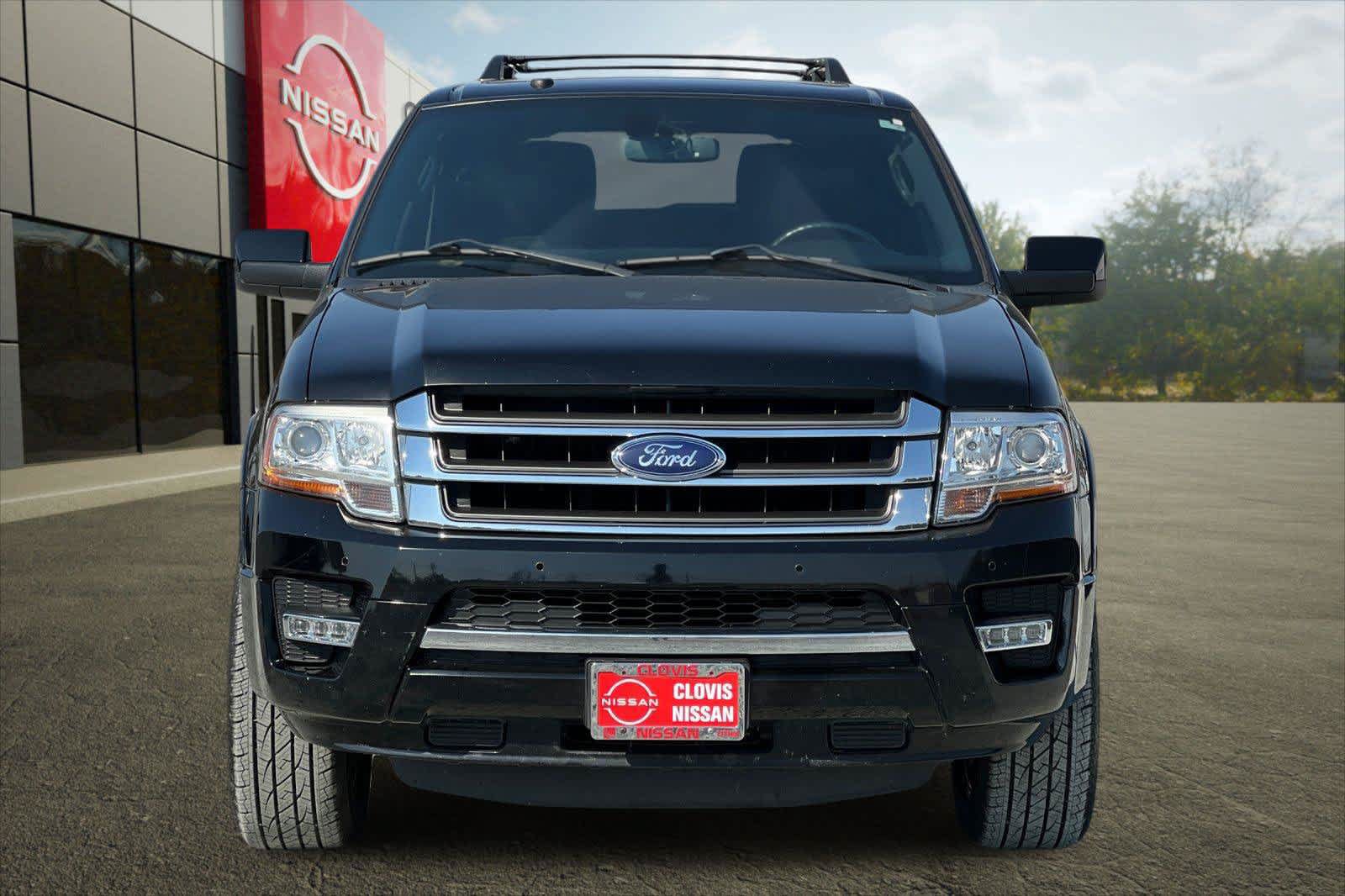 Used 2017 Ford Expedition Limited RWD image 10