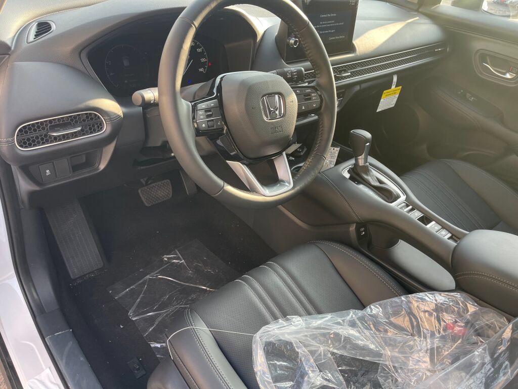 New 2027 Honda HR-V EX-L image 6