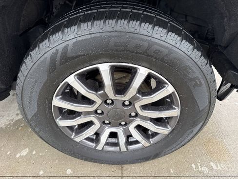 Certified 2019 Ford Ranger Lariat w/ Equipment Group 501A Mid image 22