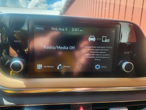 Used 2020 Hyundai Sonata SEL w/ Premium Package FWD image 18