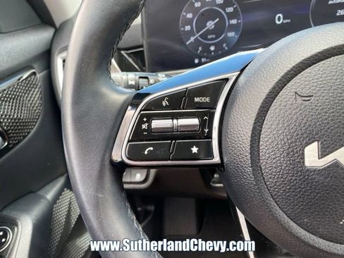 Used 2024 Kia Seltos S FWD image 19