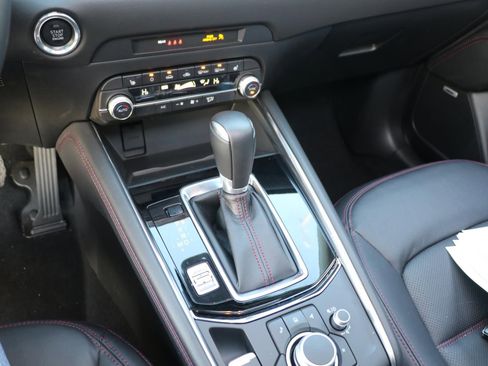 Certified 2025 MAZDA CX-5 Carbon Edition AWD/4WD image 14