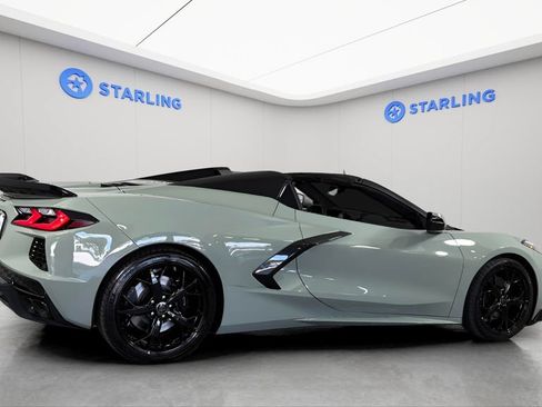 Used 2024 Chevrolet Corvette Stingray Convertible w/ Z51 Performance Package RWD image 10