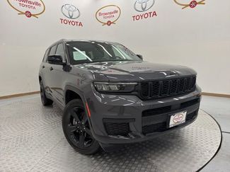 Used 2023 Jeep Grand Cherokee L Laredo AWD/4WD video 1