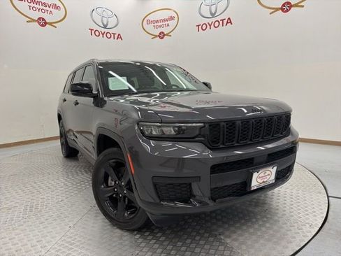Used 2023 Jeep Grand Cherokee L Laredo AWD/4WD image 1