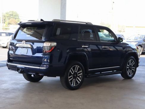 Used 2021 Toyota 4Runner Limited image 5