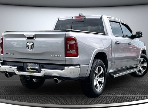 Used 2021 RAM 1500 Laramie AWD/4WD image 6