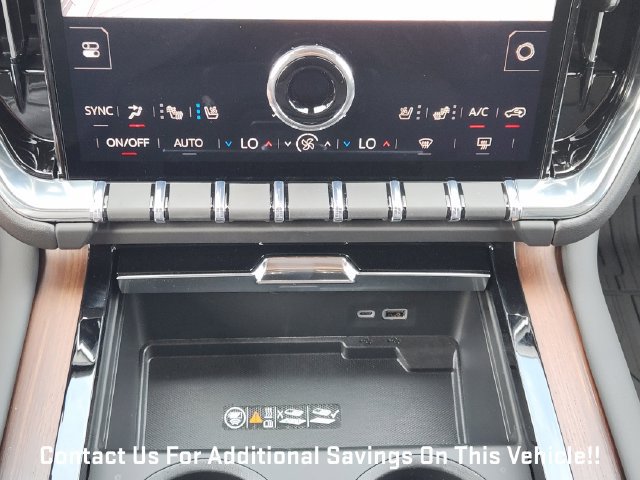 New 2027 GMC Yukon Denali w/ Sun & Power Step Package AWD/4WD image 14