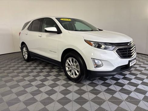 Used 2018 Chevrolet Equinox LT FWD image 28