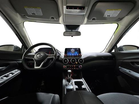 Used 2022 Nissan Sentra SV image 13