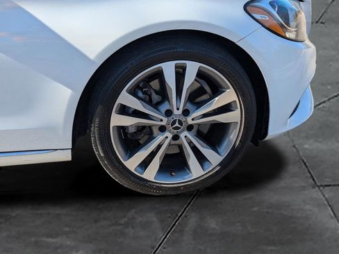 Used 2018 Mercedes-Benz C 300 Sedan w/ Premium Package image 12