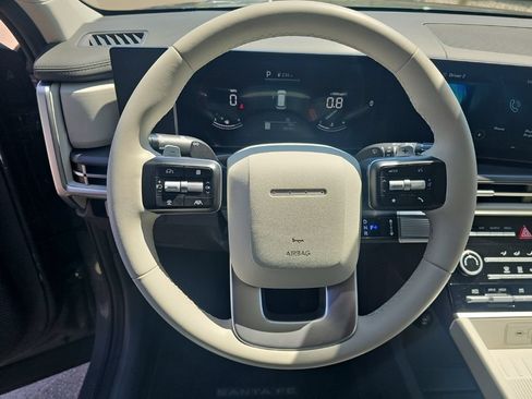 Certified 2025 Hyundai Santa Fe SE w/ Tow & Go Package AWD/4WD image 15