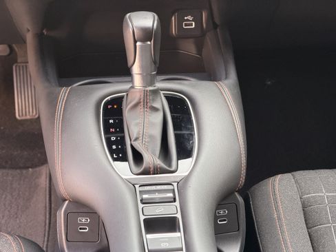 Certified 2024 Honda HR-V Sport image 18