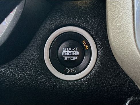 Used 2019 RAM 3500 Laramie image 27