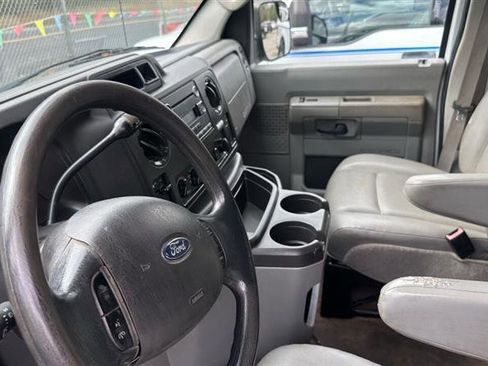 Used 2013 Ford E-250 and Econoline 250 Extended w/ PWR Group image 20
