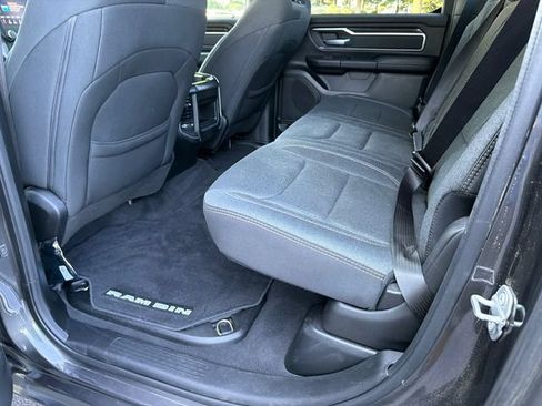 Used 2019 RAM 1500 Big Horn AWD/4WD image 19