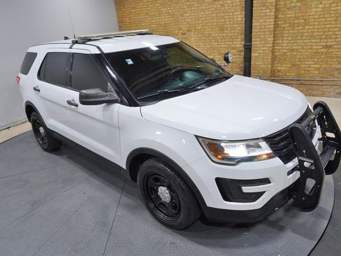 Used 2019 Ford Explorer Police AWD Red/Blue Lightbar a image 7
