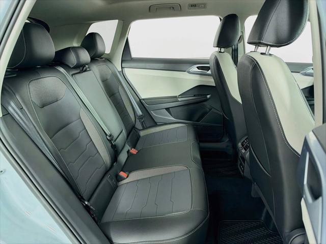 New 2027 Volkswagen Taos SE AWD/4WD image 27