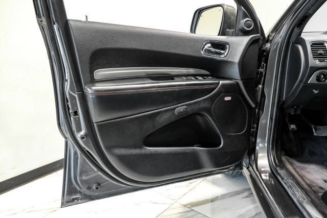 Used 2015 Dodge Durango R/T w/ Technology Group RWD image 39