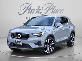 Used 2024 Volvo XC40 B5 Plus w/ Protection Package Premier AWD/4WD video 1