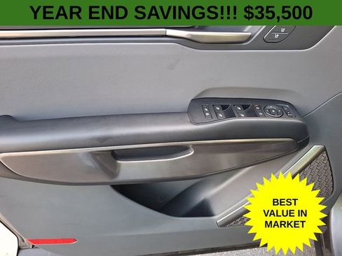 Used 2024 Kia EV9 Light image 15