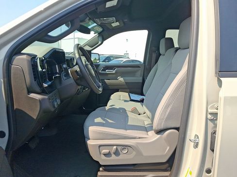 Used 2026 Chevrolet Silverado 1500 RST AWD/4WD image 14