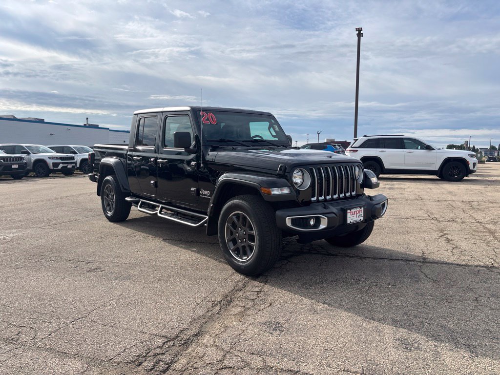 Used 2020 Jeep Gladiator Overland w/ Cold Weather Group AWD/4WD image 8