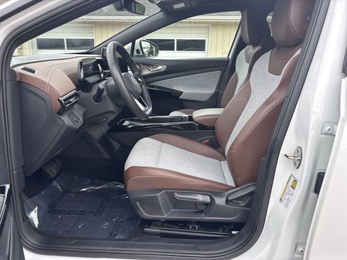 Used 2023 Volkswagen ID.4 Pro RWD image 15